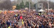 Folla in piazza 8 agosto alla manifestazione di Libera