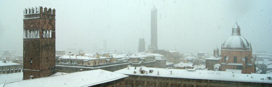 immagine di Piazza Maggiore innevata