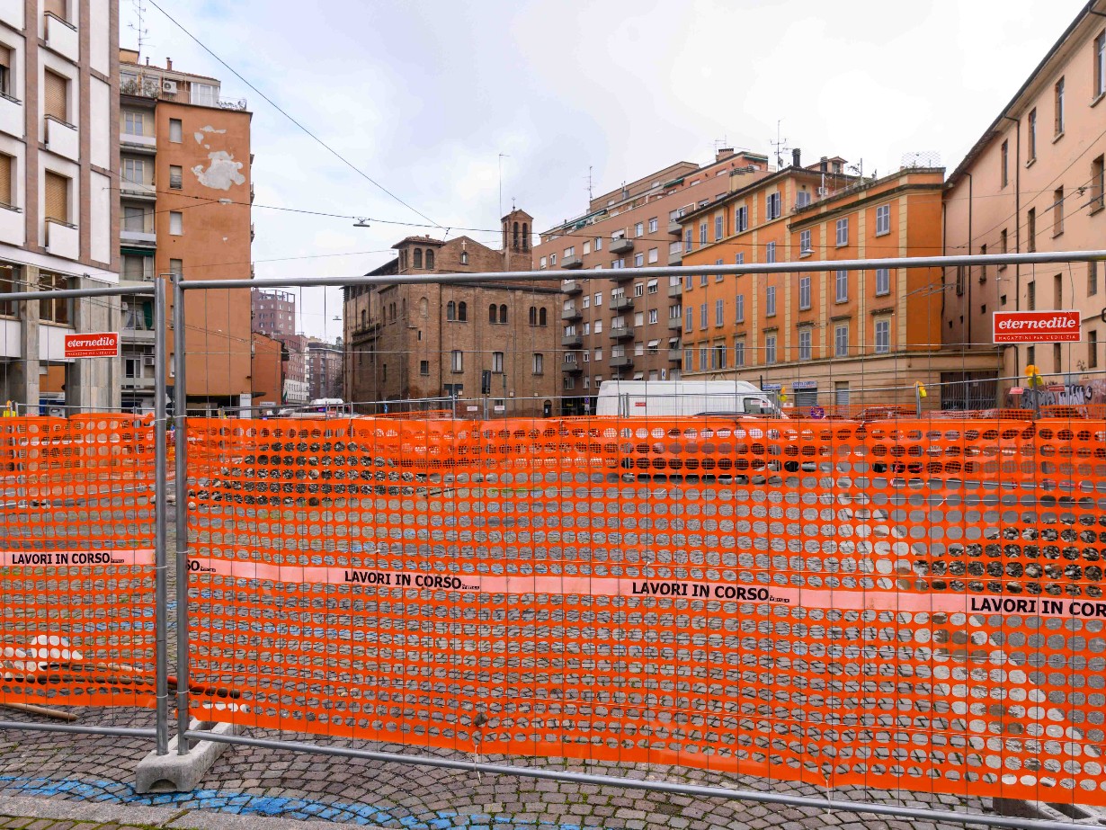 Cantieri tram: preferenziali sospese in S. Felice-Riva Reno | Comune di ...