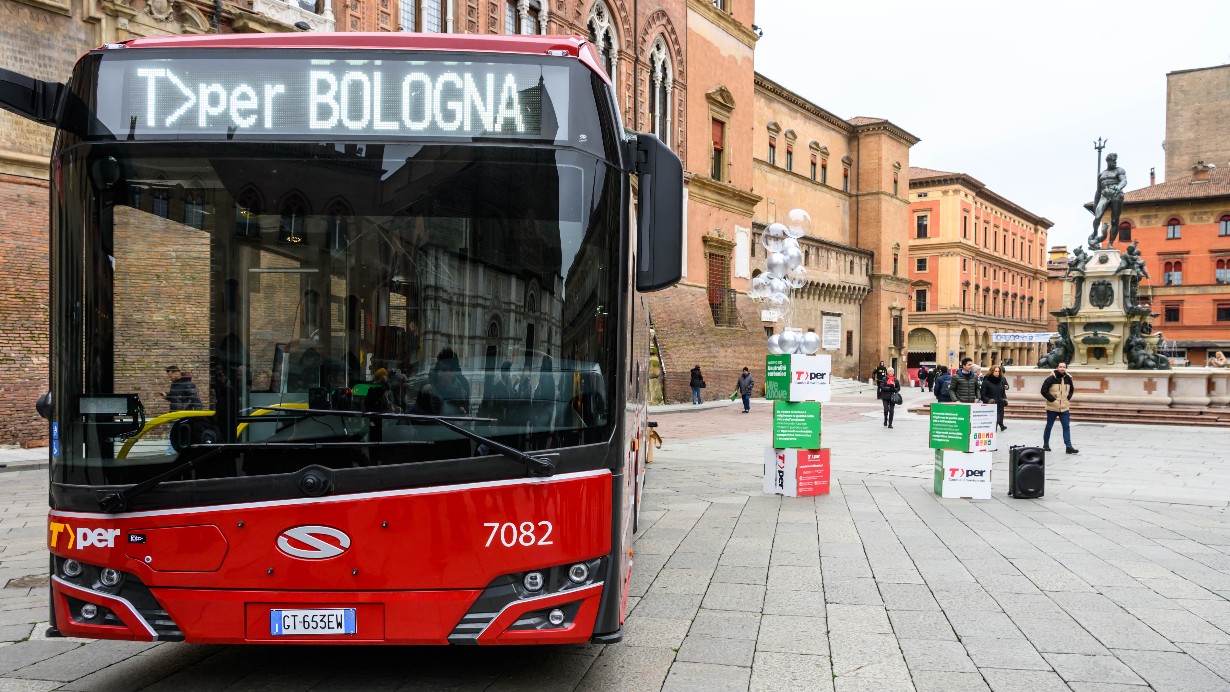 Presentati i nuovi bus a idrogeno di Tper | Comune di Bologna