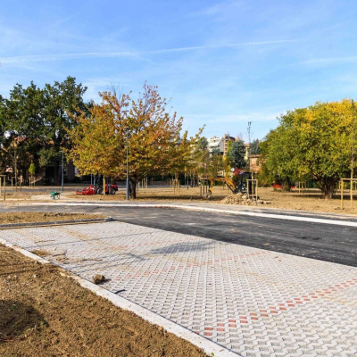 Parcheggio e verde a Borgo-Panigale