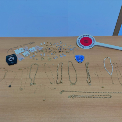 gioielli contraffatti