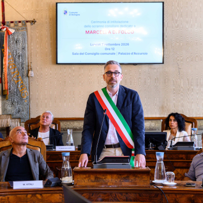 Intitolazione di uno scranno in Consiglio comunale a Marcella Di Folco. Foto di Giorgio Bianchi