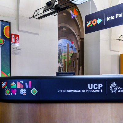 Ufficio comunale di prossimità di piazza Maggiore rinnovato