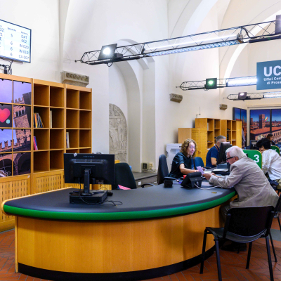 Ufficio comunale di prossimità di piazza Maggiore rinnovato