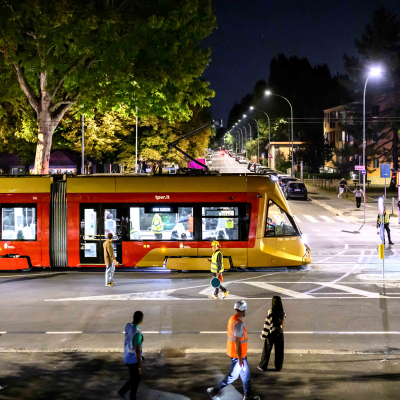Prime prove in strada del tram